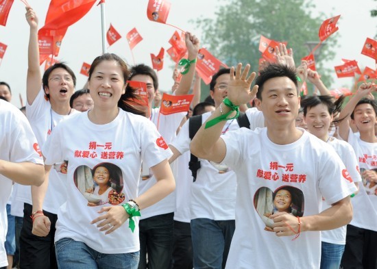 你是哪国首相？安倍遭原爆受害者质问无言以对|三亿体育手机版